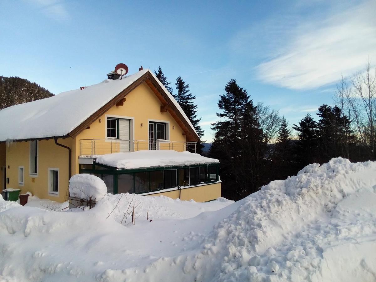 Ferienhaus Anna Semmering Kültér fotó